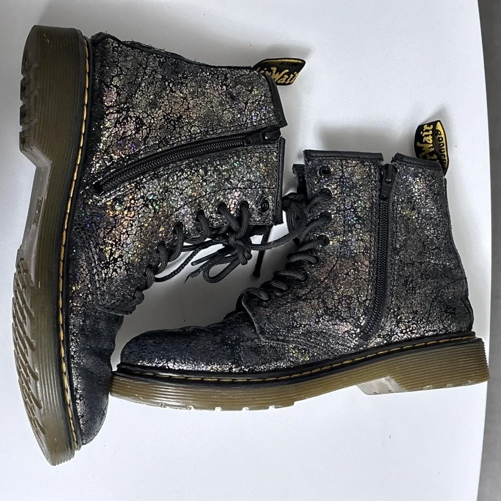 Dr Martens Boots‎ Youth USM 4 Crinkle Metallic 1460 J Glitter Combat Zip Ankle